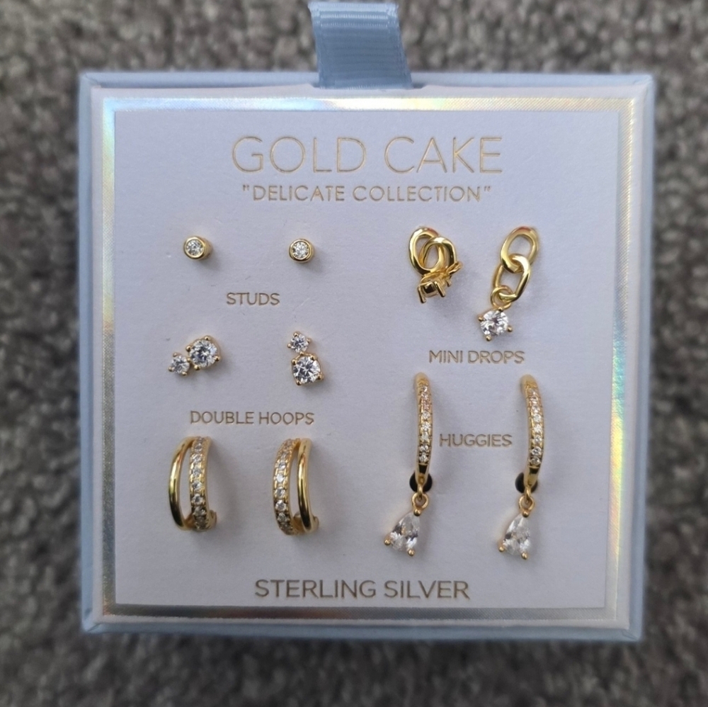 GOLD CAKE Steeling Silver Mini Earrings, Brand New, 5 PAIRS